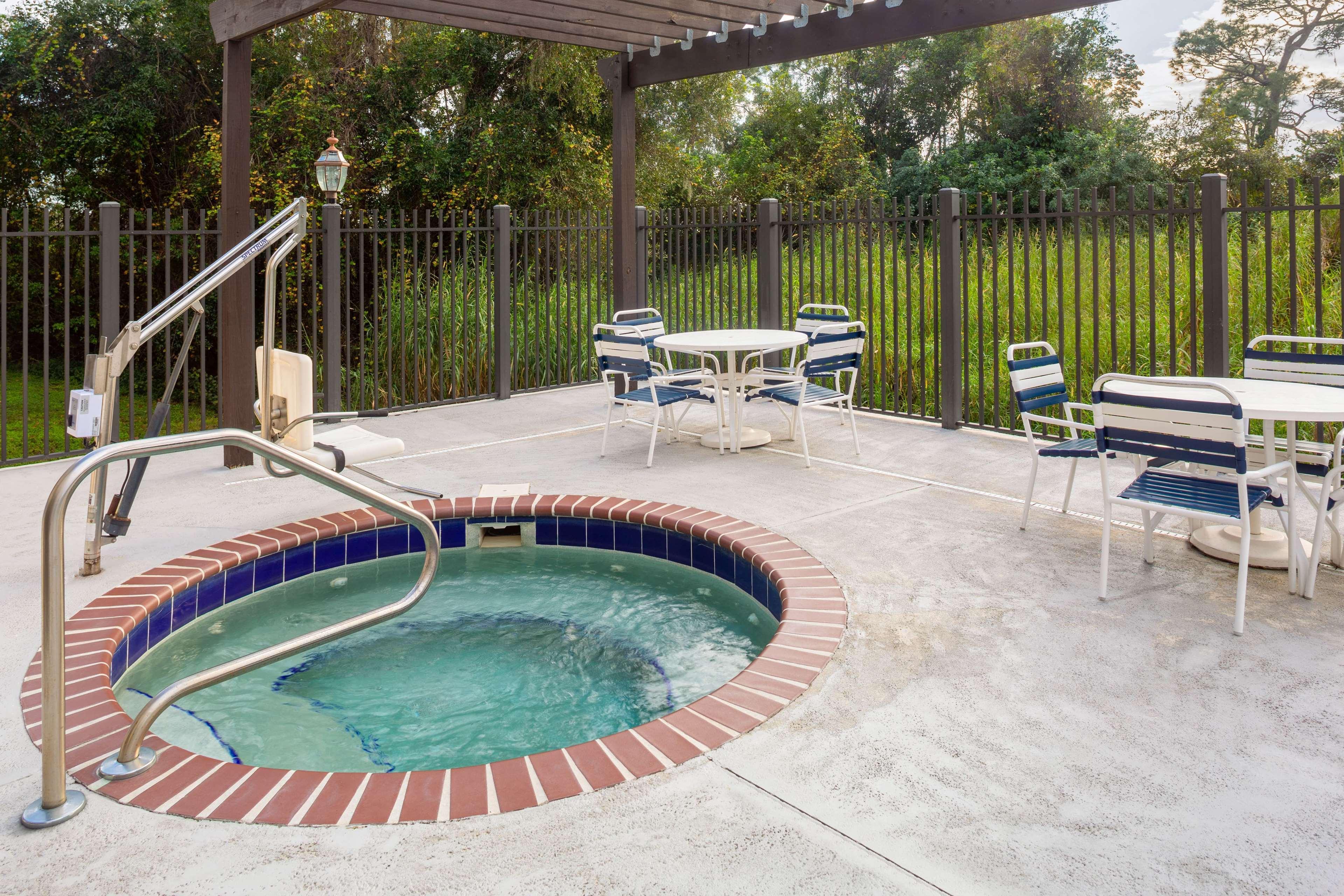 La Quinta By Wyndham Sebring Ξενοδοχείο Εξωτερικό φωτογραφία